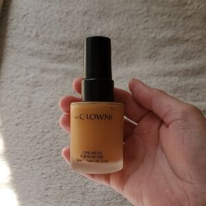 Crown Pro Longwear Foundation Shade Tan FK34-5
